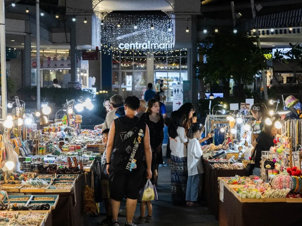MARINA NIGHT MARKET 2
