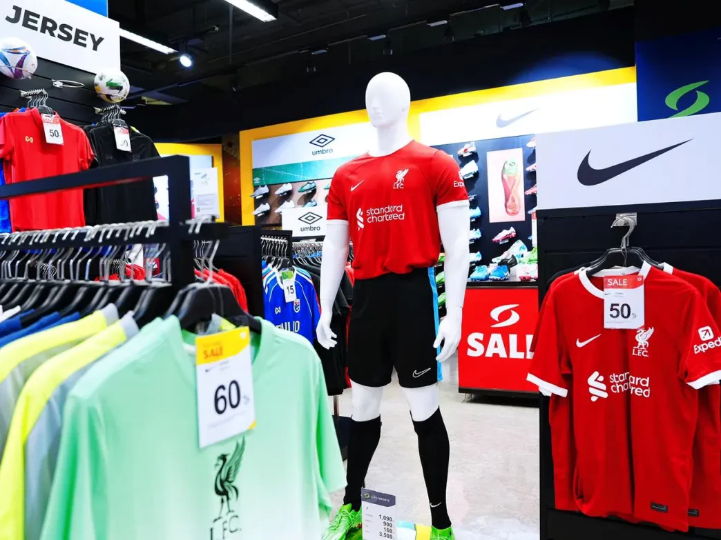 Nike Clearance Store 3