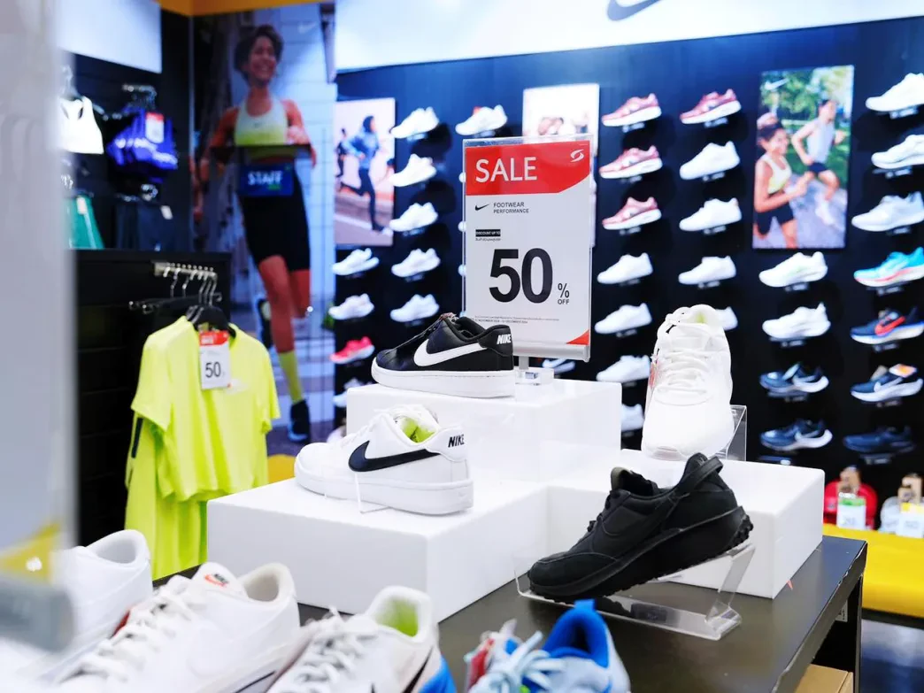 Nike Clearance Store 4